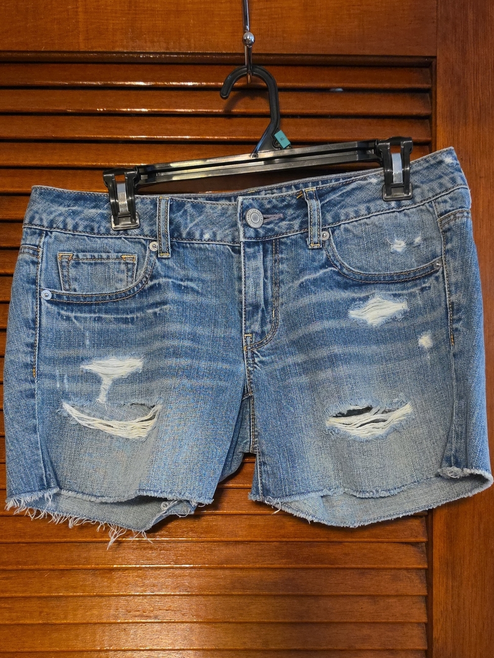 American Eagle Outfitters Light Blue Distressed Denim Jean Shorts